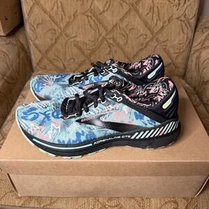 Brooks Adrenaline GTS 22 Sneakers Tropical Yucca Flamingo Running Shoes Size 9B‎